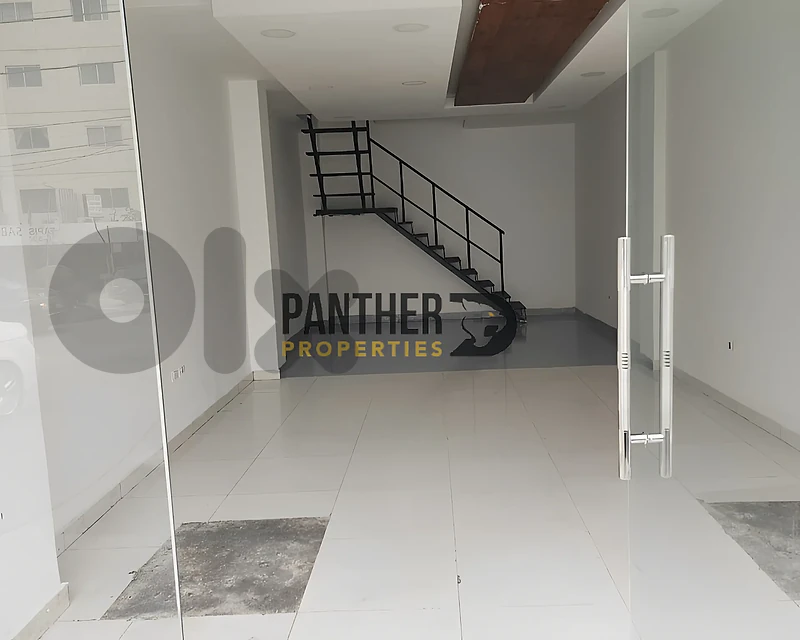 Shop for sale in Sin El Fil Ref#MC124