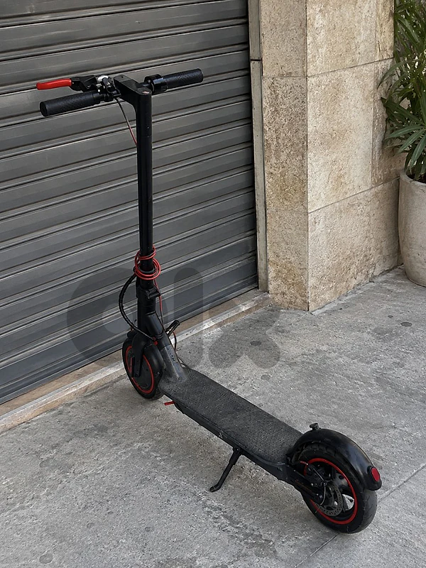 electric scooter