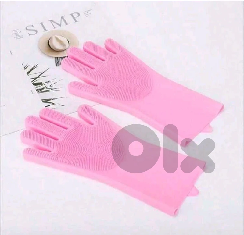 showering gloves