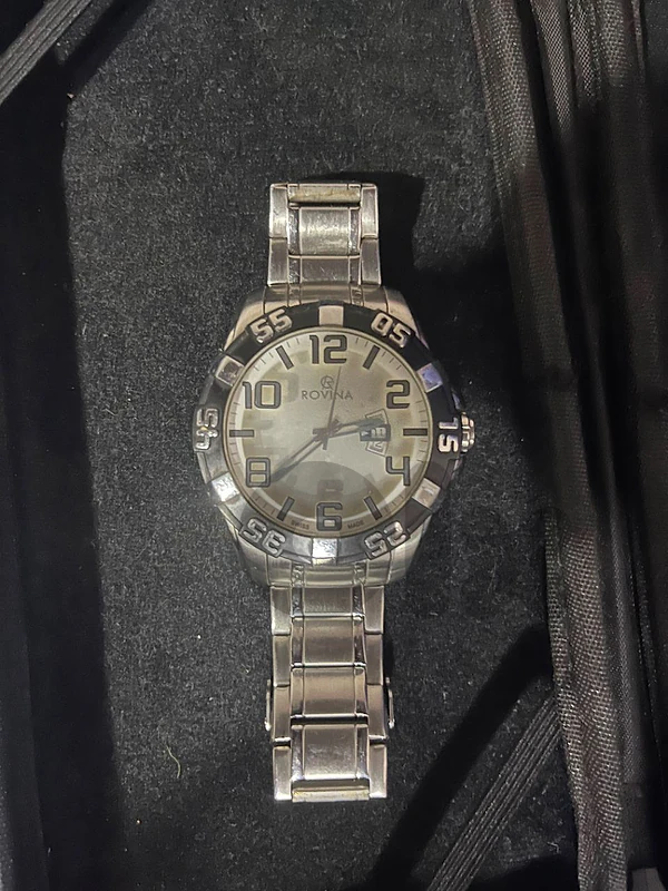 rovina watch