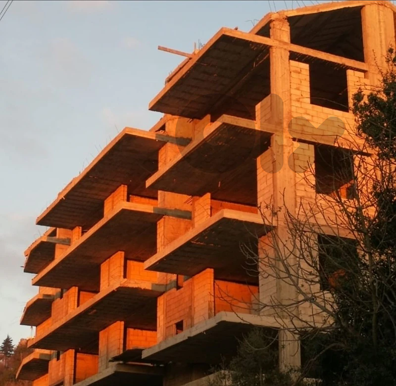 building in achkout 12 apartment 4 roof top  {for sale} (or trade )