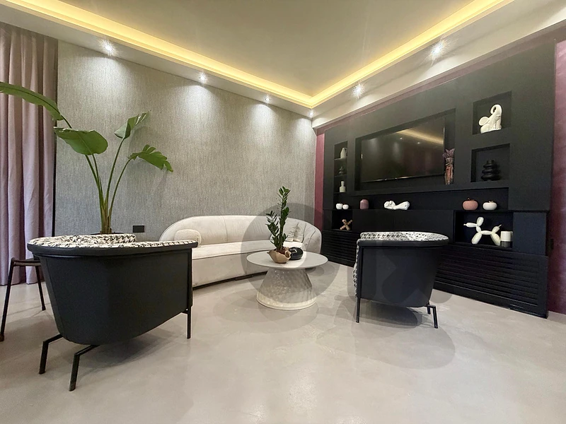 1 bedroom modern Apartment in Ashrafieh