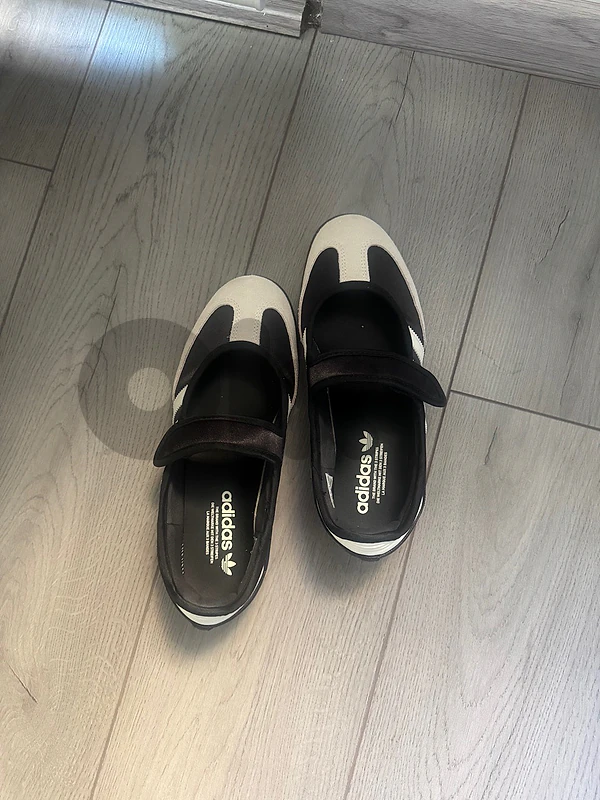 adidas samba jane
