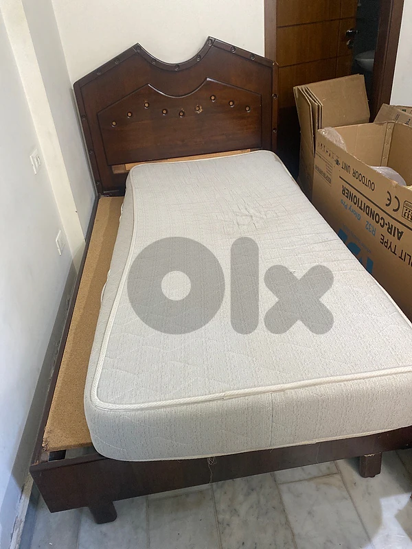 bed in a good condition