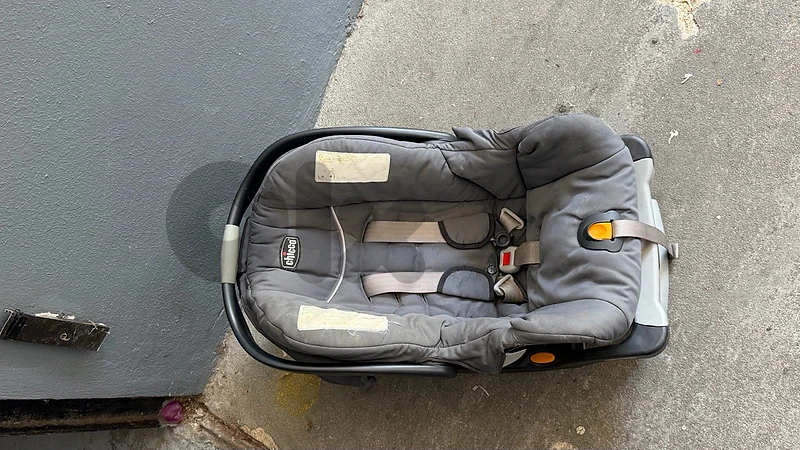 car seat & stroller Chicco