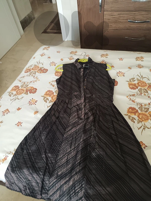 dress small size with vest for free