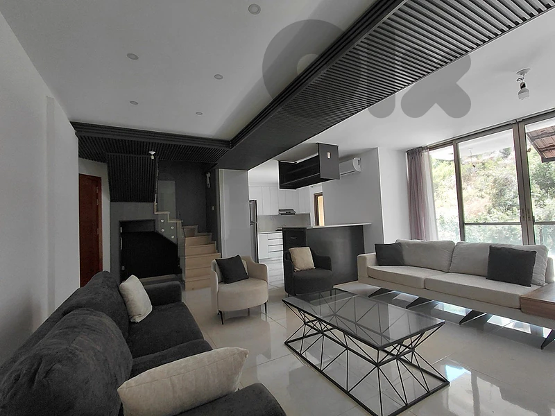 Triplex for rent in Hboub | CS