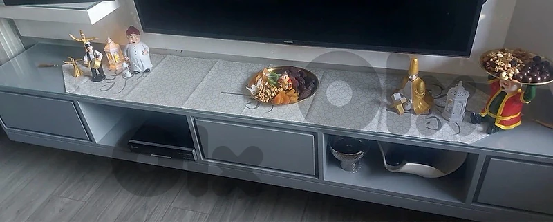 Tv unit