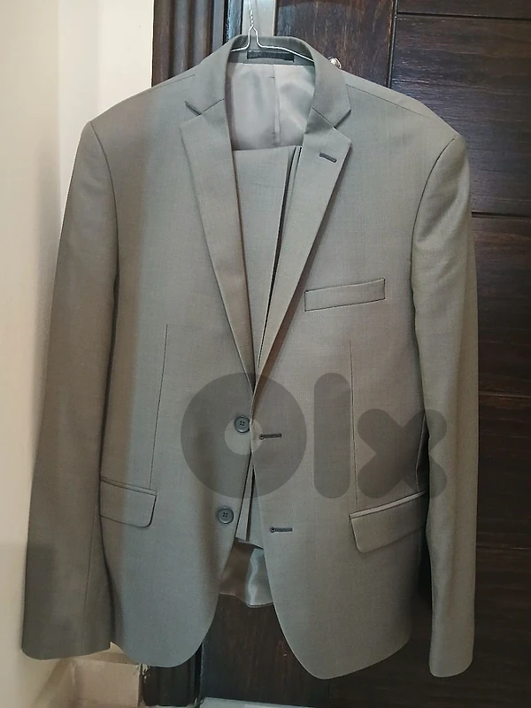 HUGO BOSS  Suit