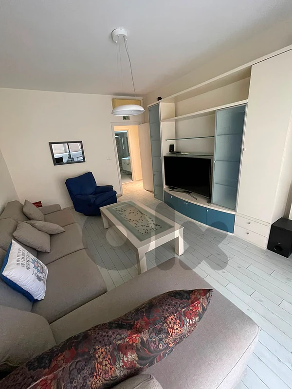 RC26-5321 Apartment for Rent – Achrafieh