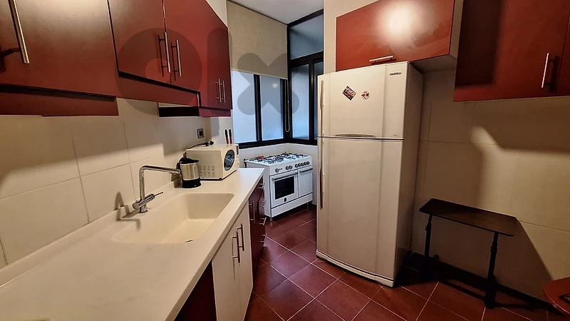 furnished or unfurnished apartment
