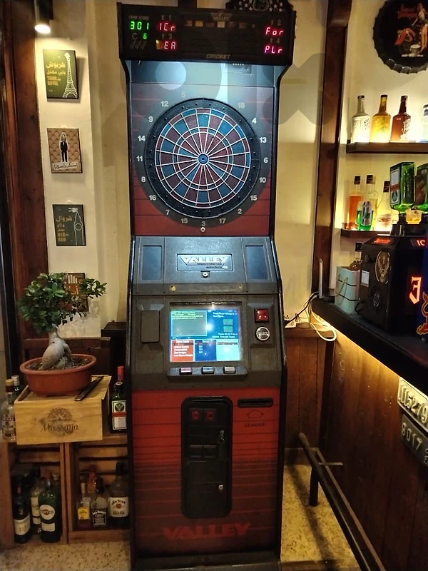Darts gaming machine