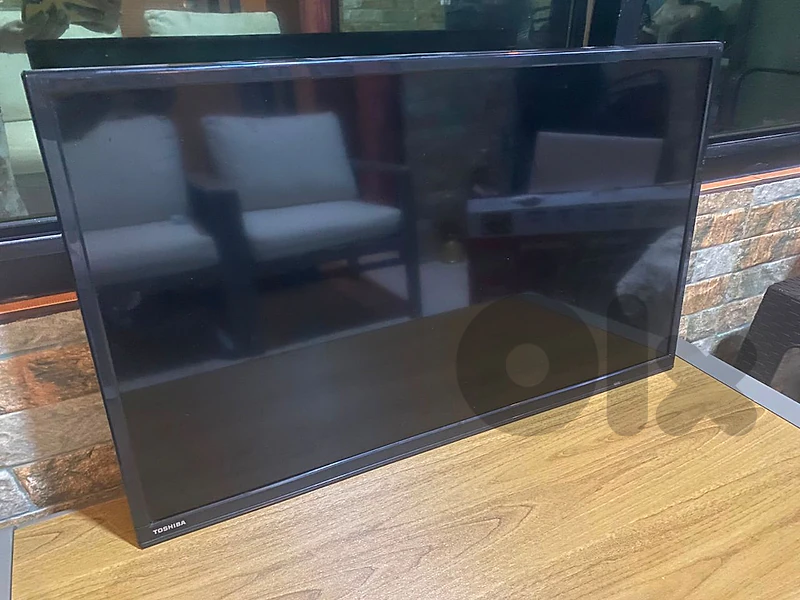 Toshiba  television