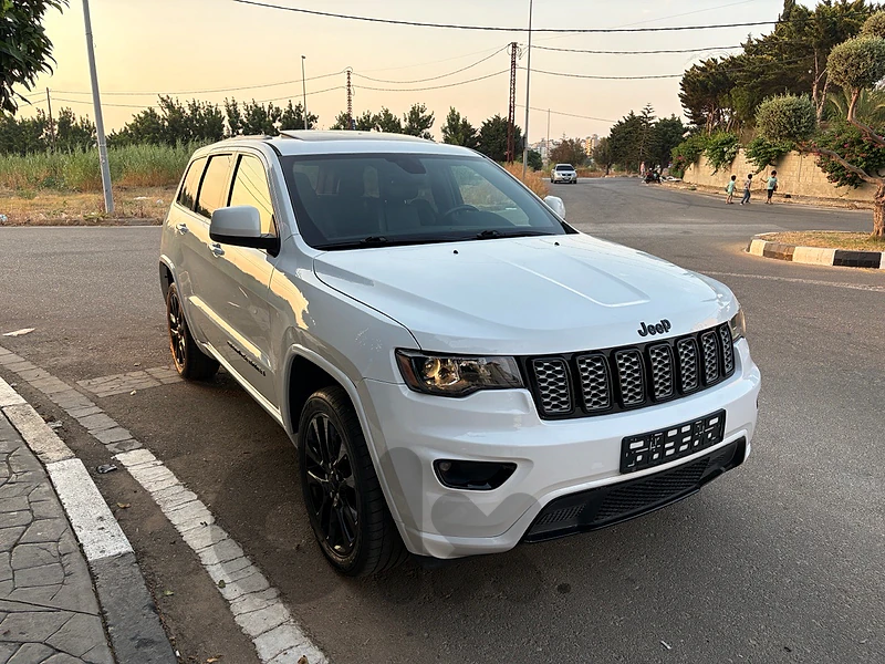Jeep Grand Cherokee 2018 altitude