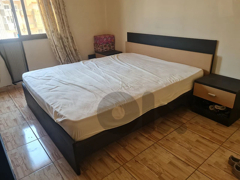 full bedroom