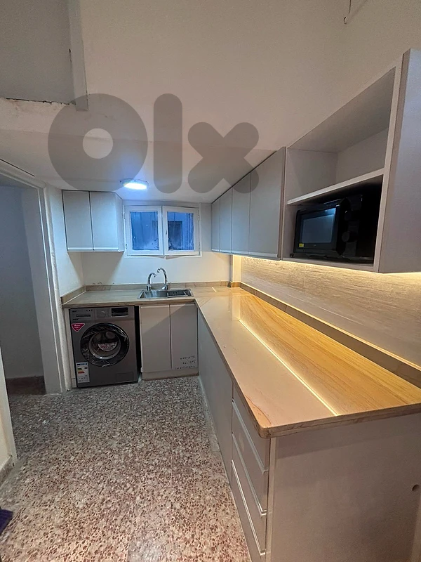 dorms- shared appartment- for girls - 03608201