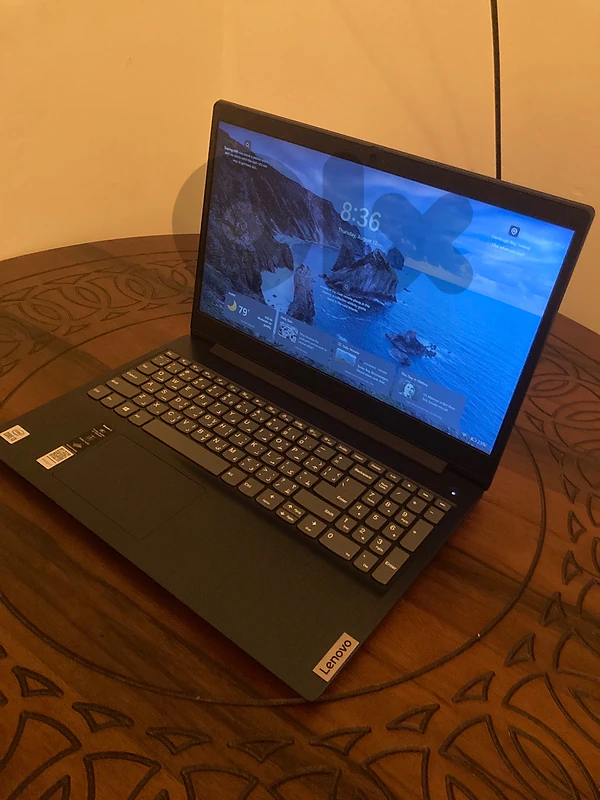 2022 Lenovo ideapad 3 laptop