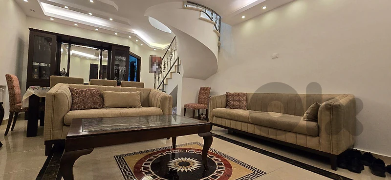 mini villa/townhouse in achkout now available for sale 3B 155m &Garden