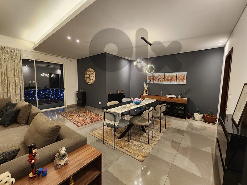 270 sqm Apartment for sale