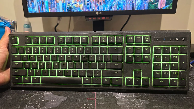 Razer Ornata Chroma Keyboard with Deathadder Elite Mouse Razer Ornata Chroma Keyboard with Deathadder Elite Mouse