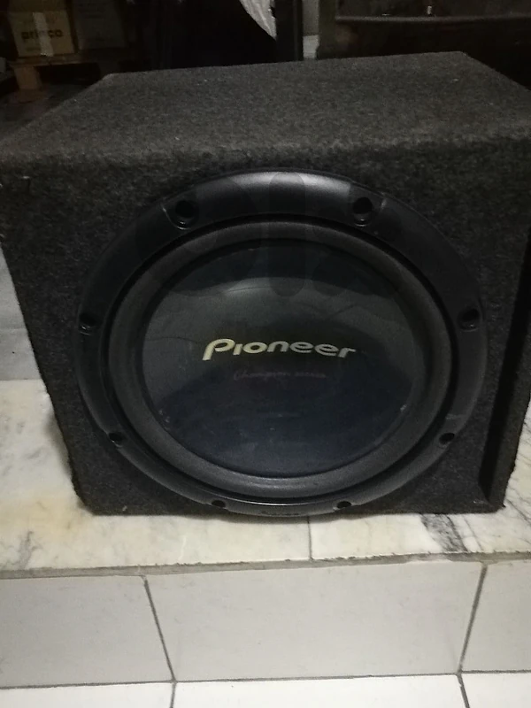 Pioneer with ampli the punsh