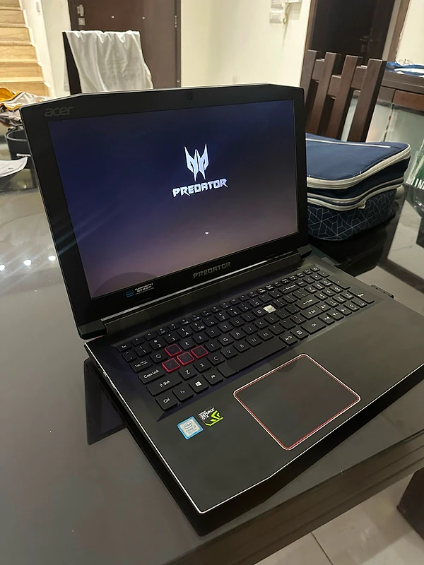 Acer Predator Helios 300 Gaming Laptop