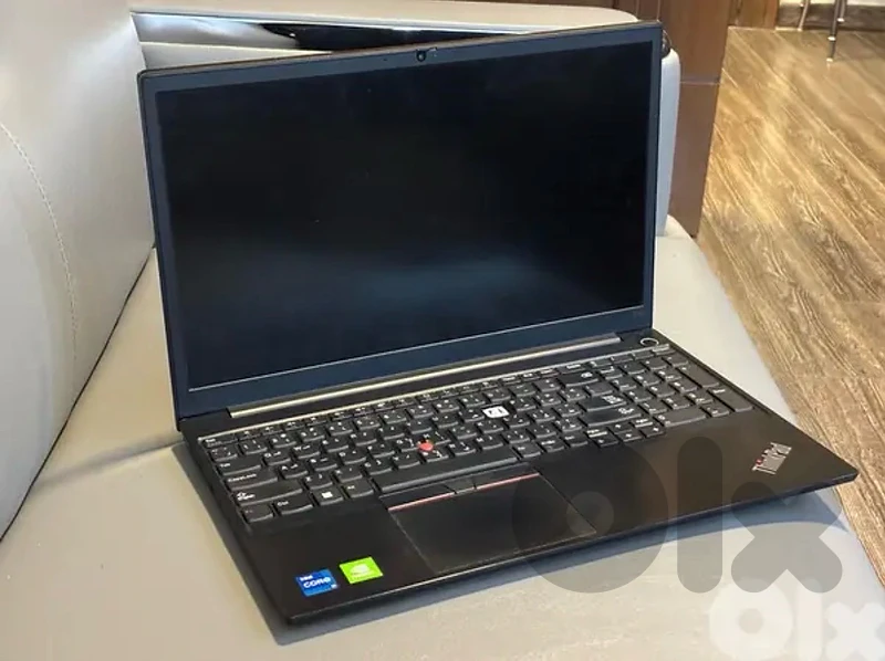 Lenovo ThinkPad 11th Gen i7 32GB 512 GB [2022] VERY GOOD + free mouse