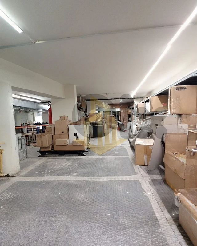 depot for sale in Hazmieh مستودع للبيع في الحازمية