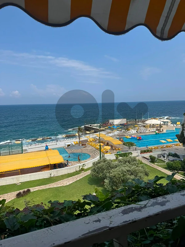 chalet Duplex for sale in saframarine