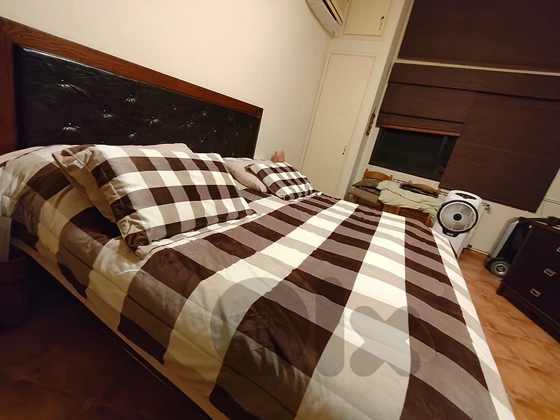 Full King Size Bedroom