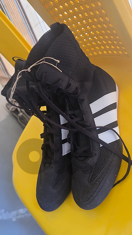 Adidas box hog classic Boxing Shoes