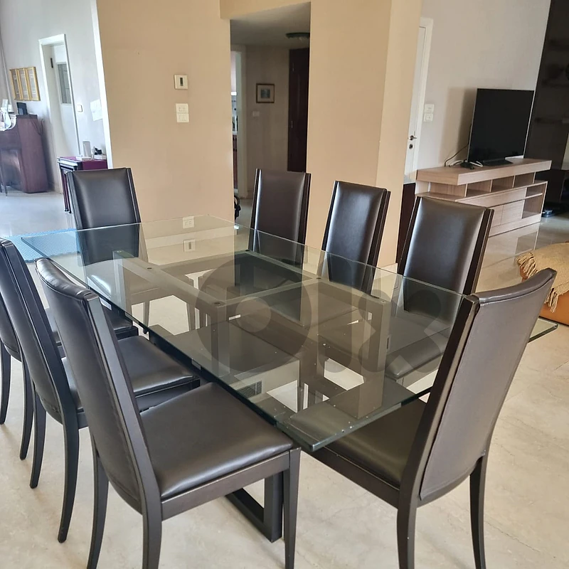 Modern Dining Table with 8 Upholstered Chairs – Excellent Condition