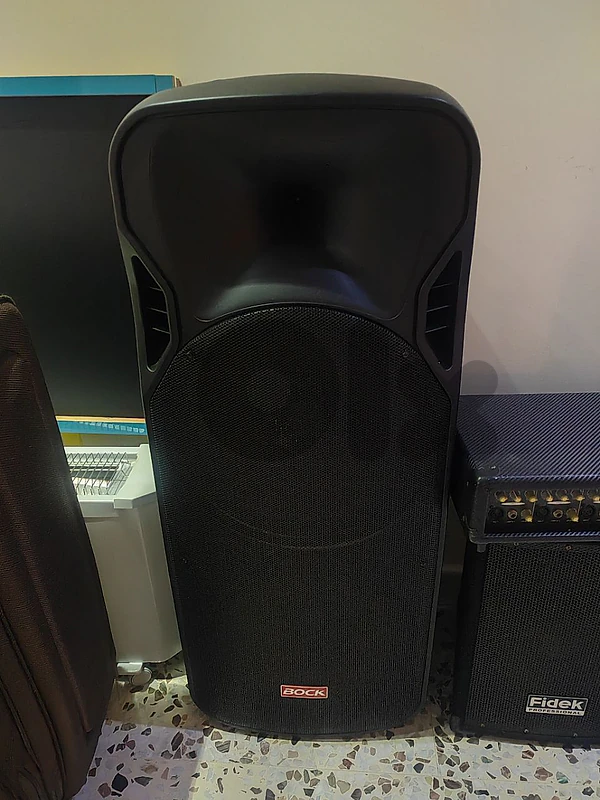 speaker