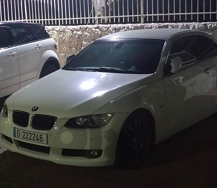 BMW 3-Series 2010 320i