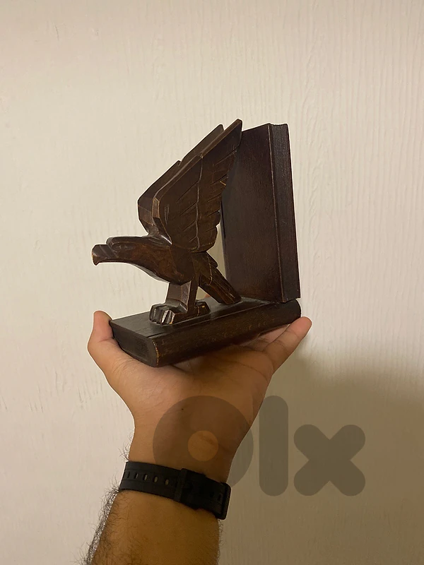 eagle wooden book holder/decor