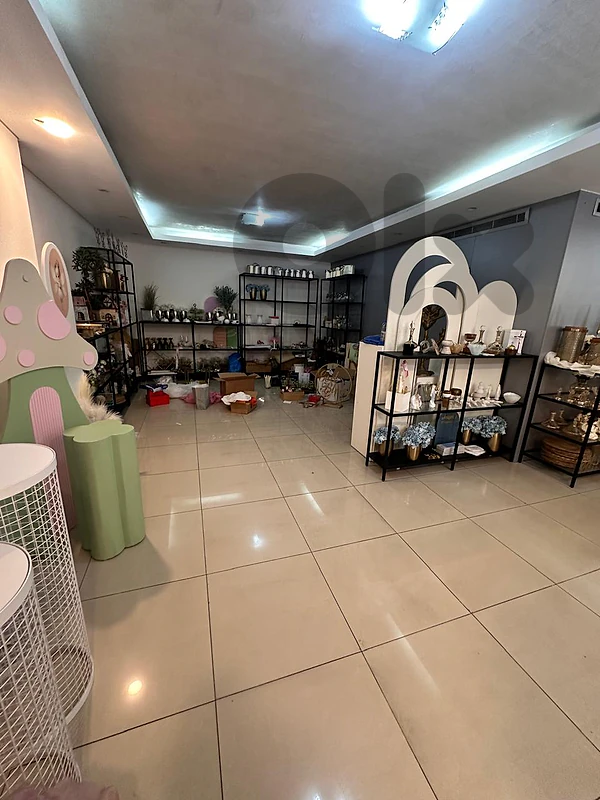 Shop for sale in Jdaide