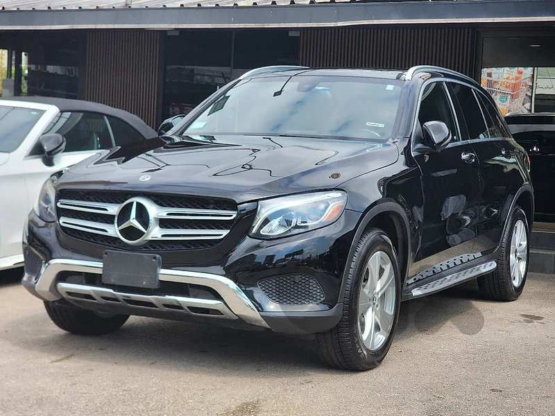 Mercedes-Benz GLC-Class 2018 300 4Matic Mercedes-Benz GLC-Class 2018 300 4Matic