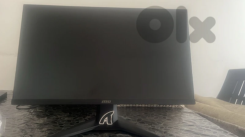 MSI MAG 244F MSI MAG 244F