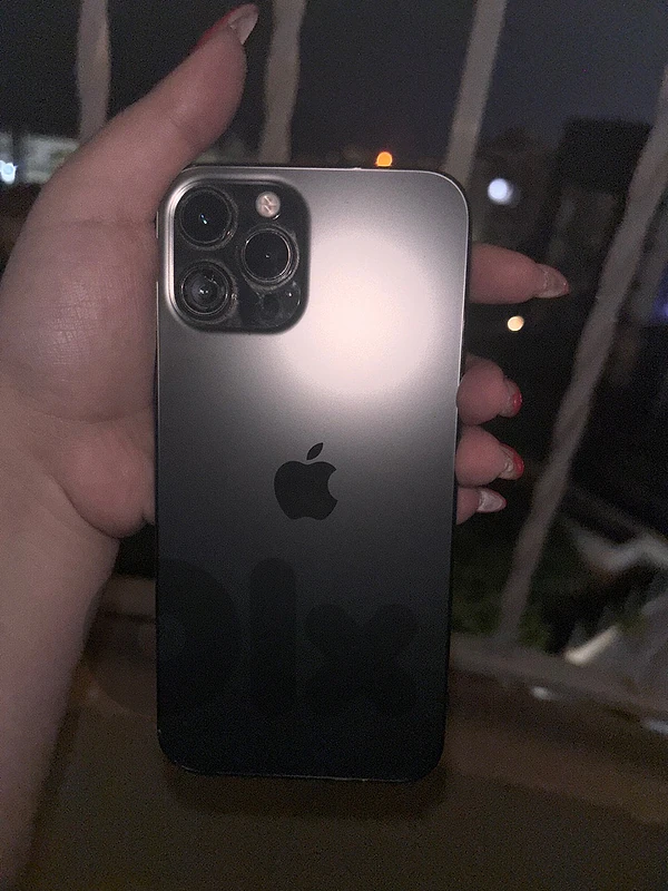 iphone12 pro max, good condtion, 75% battery health