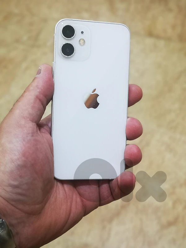 I Phone 12 Mini ( 64 Gb Memory ) original chirkeh ba3do