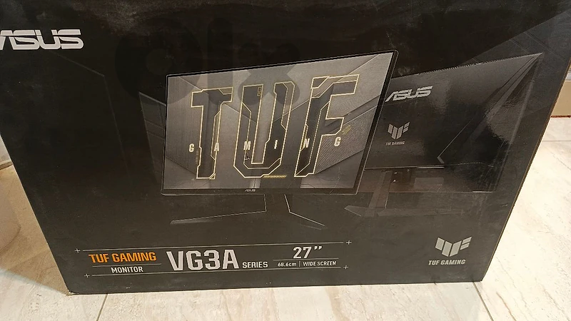 asus 180 hz  2month used