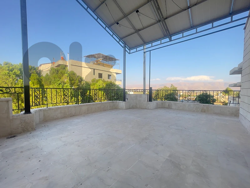 Furnished 4-Bedroom Villa for Sale in Zahle MQJG004