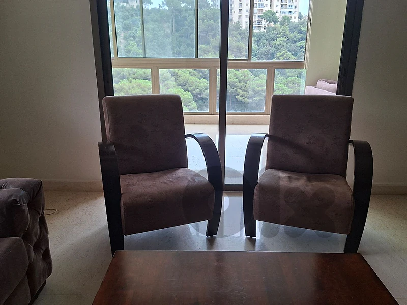 living room used