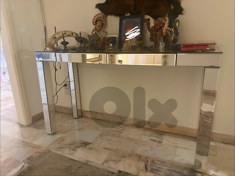 mirror table