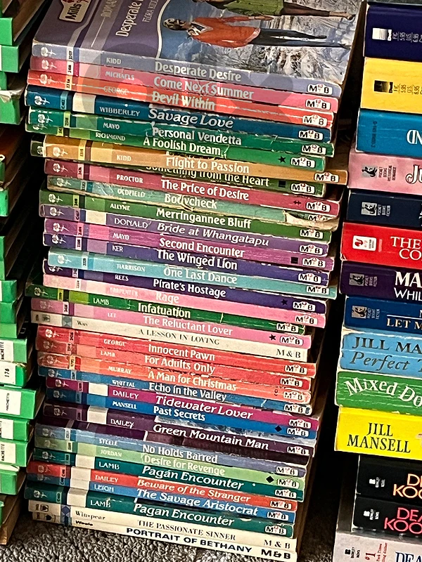 mills and boons romance books