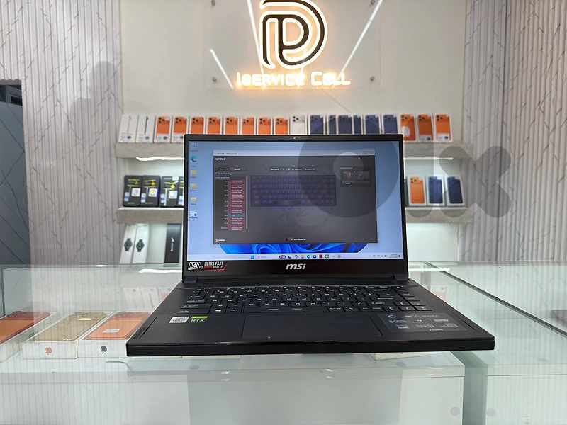 MSI GS66 Gaming Laptop