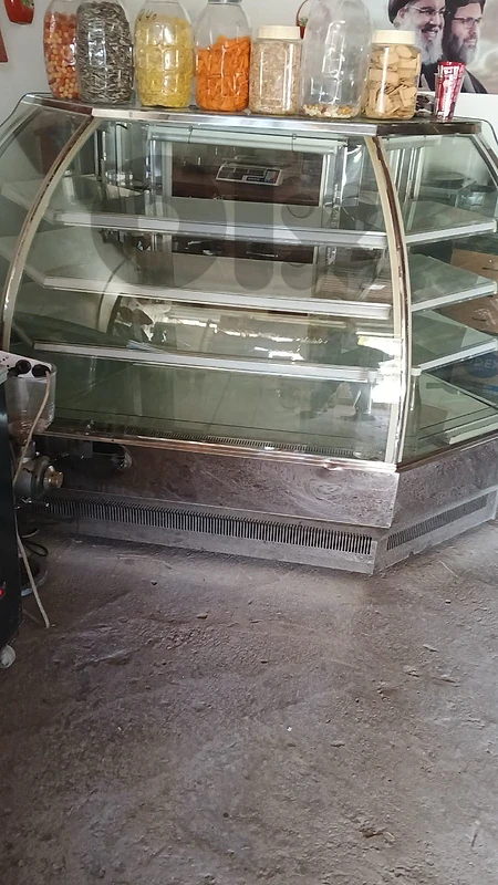 براد واجهة (للحلويات ….)