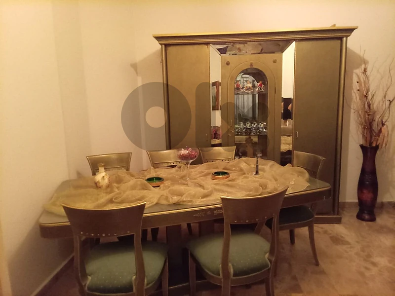 Full dining room