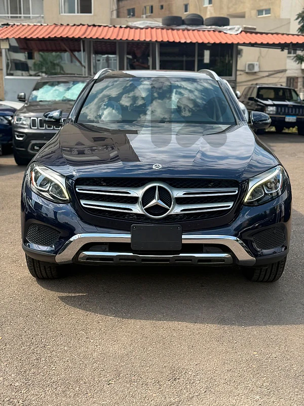 Mercedes-Benz GLC300-Class 2018 4matic 1 owner clean carfax