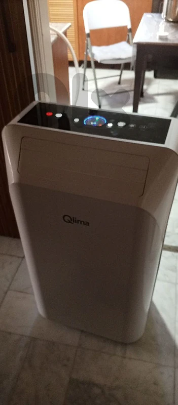 A/c + Dehumidifier without any installation , 0.8 Amp